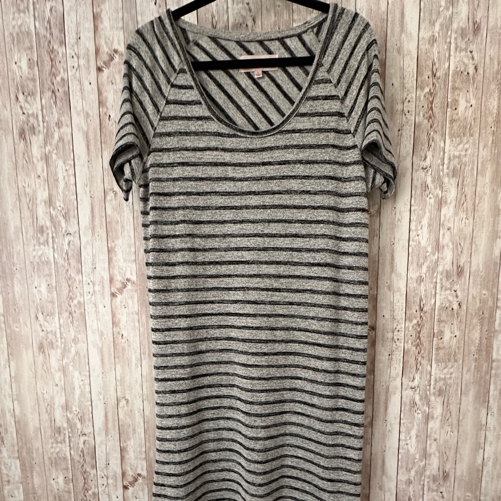 PHILOSOPHY Gray Black Striped Swing T-Shirt Dress Short Sleeve Size L Good Cond